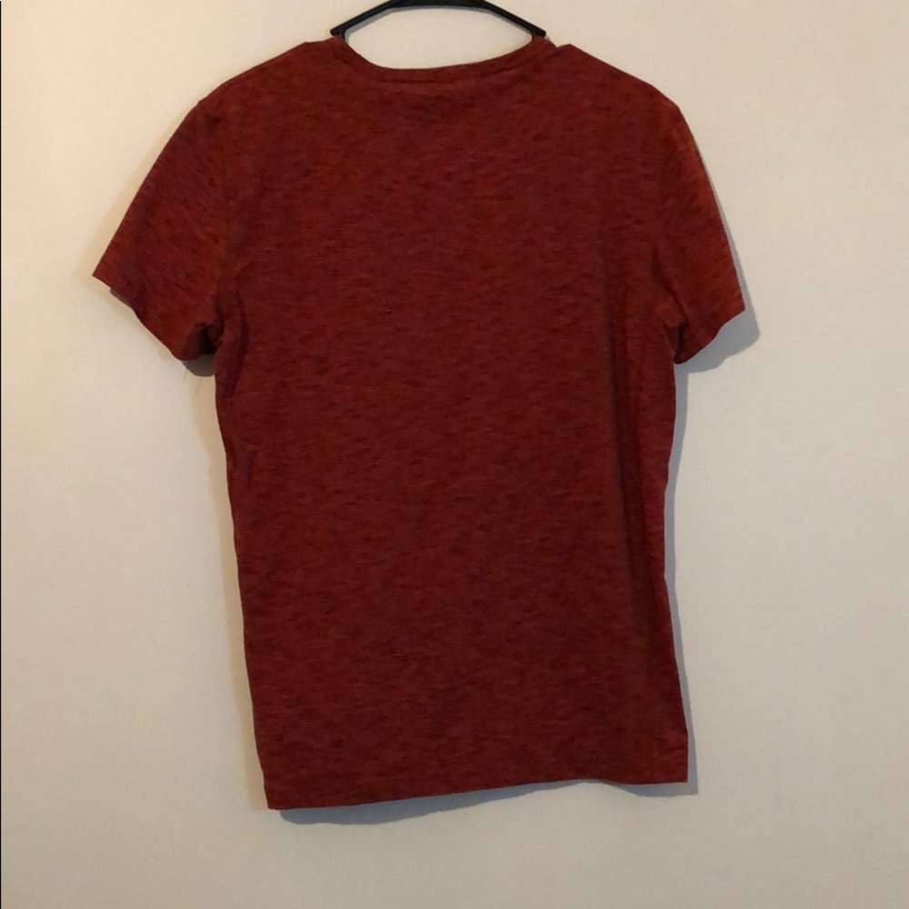 T-Shirt - Picture 2 of 3
